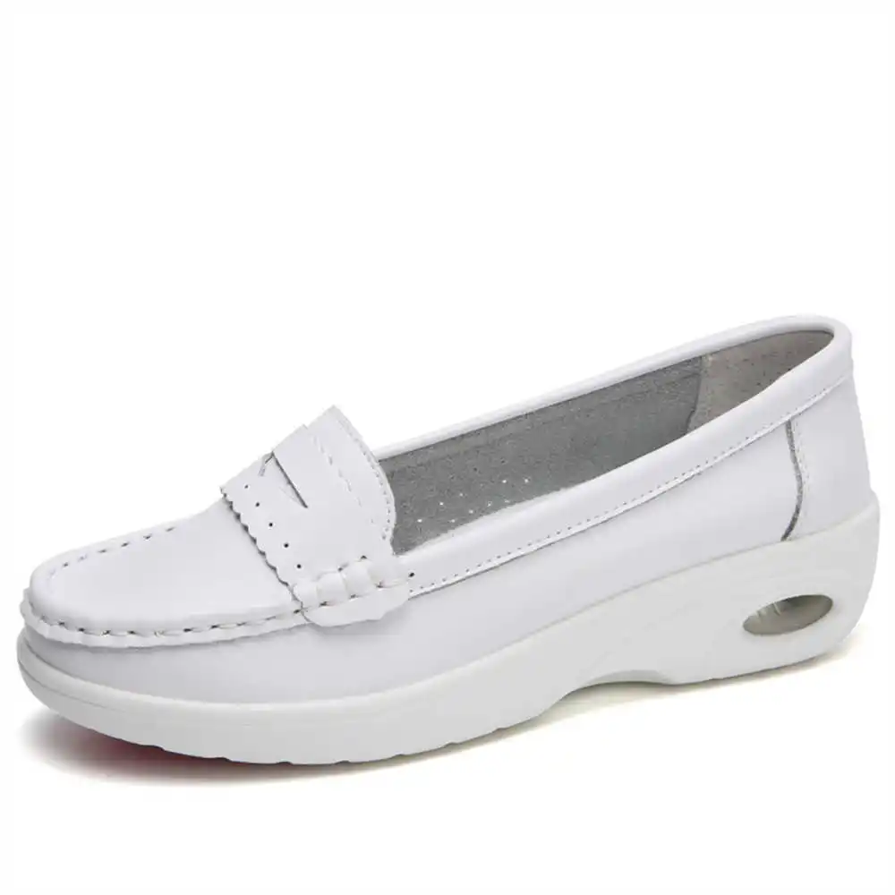 Thick Sole Slipon White Traine - огляд і ціна Women Accessories Brand Name