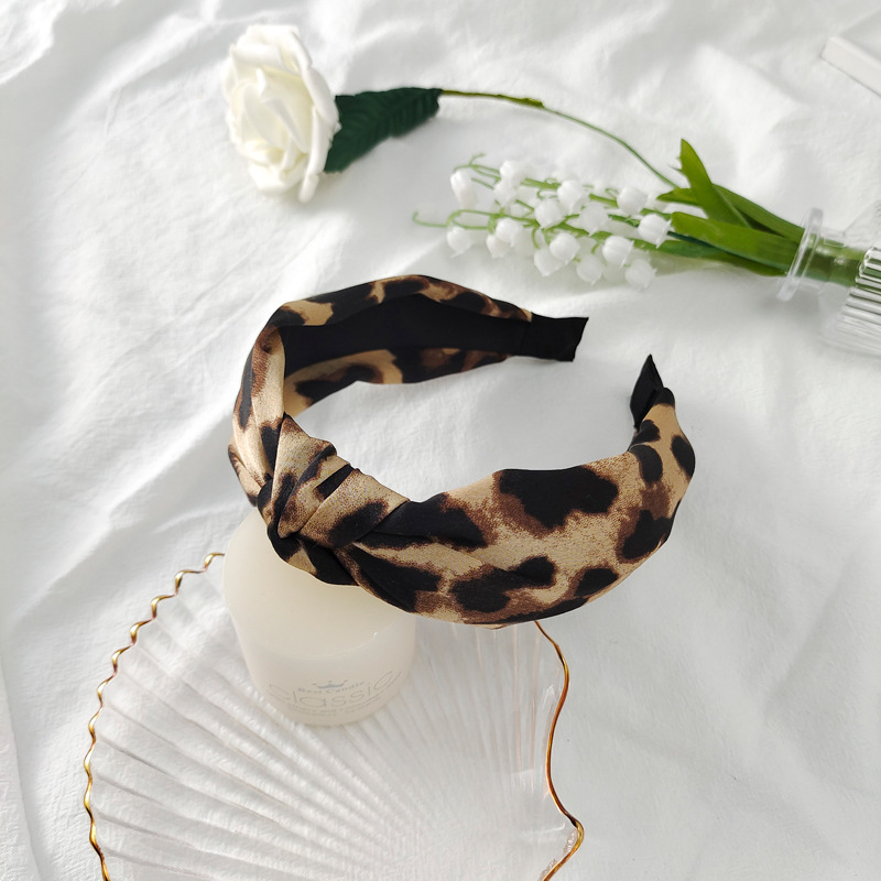 2021New fashion products Leopa - огляд і ціна Women'S Accessories Flannels
