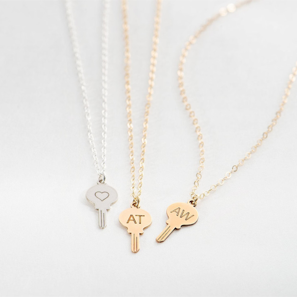 Custom Dainty Key Necklace Sta - огляд і ціна Charm Necklace Dainty