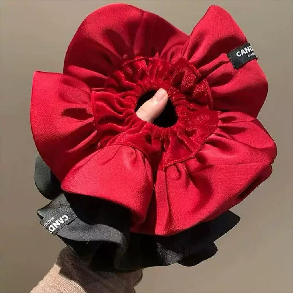 Velvet Oversized Scrunchies -  - огляд і ціна Hair Tie Velvet