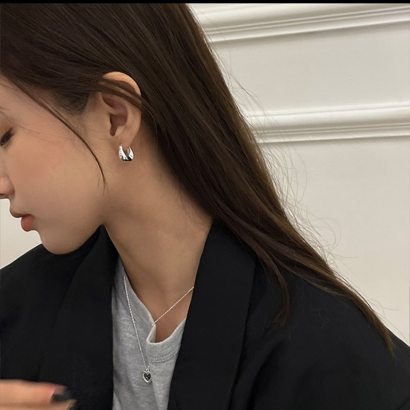 Silver Ear Ring Unique High En - огляд і ціна Women'S Accessories New Look
