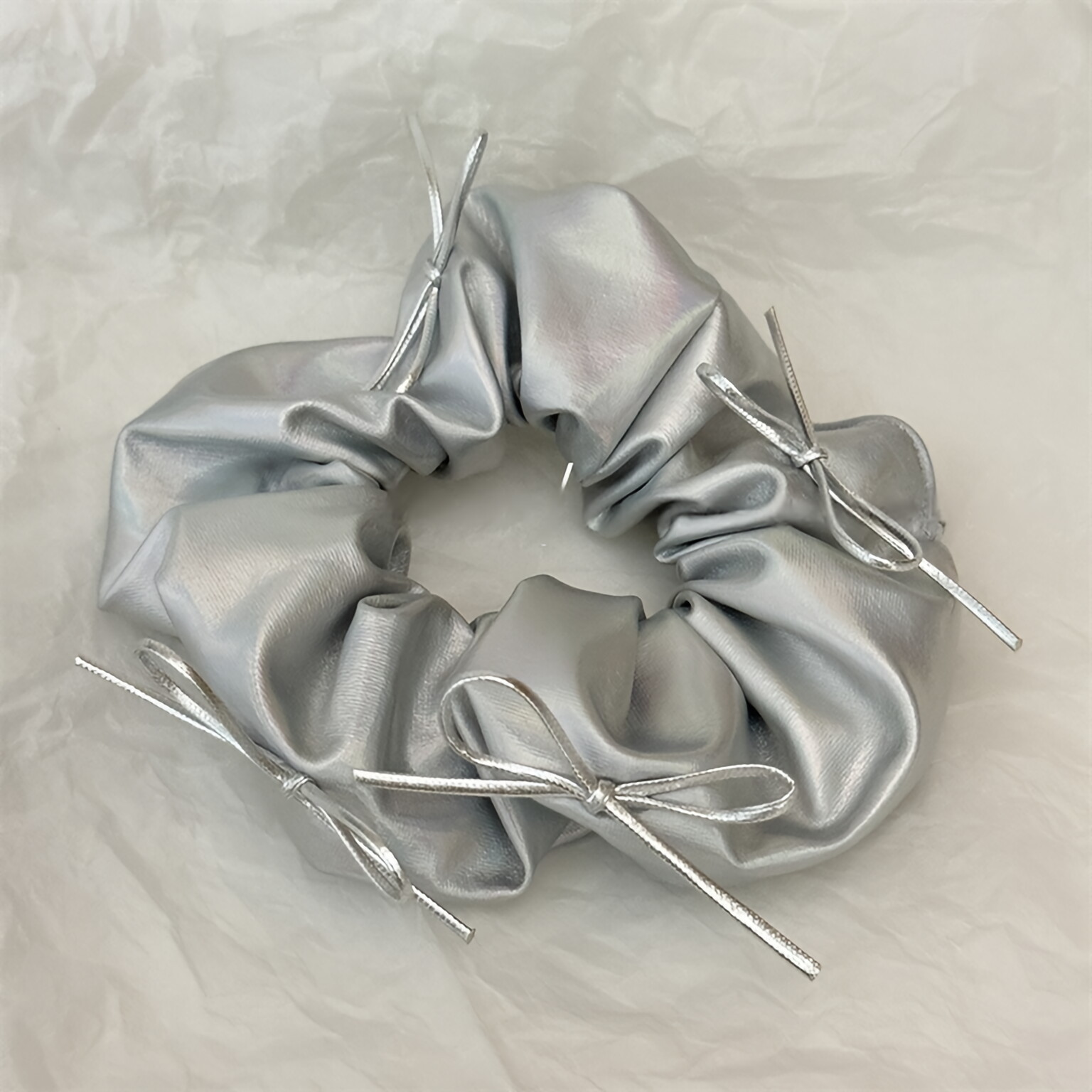 Silver Faux Leather Bow Oversi - огляд і ціна Hair Tie Velvet