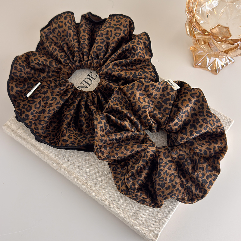 Velvet Leopard Print Double-La - огляд і ціна Hair Tie Velvet