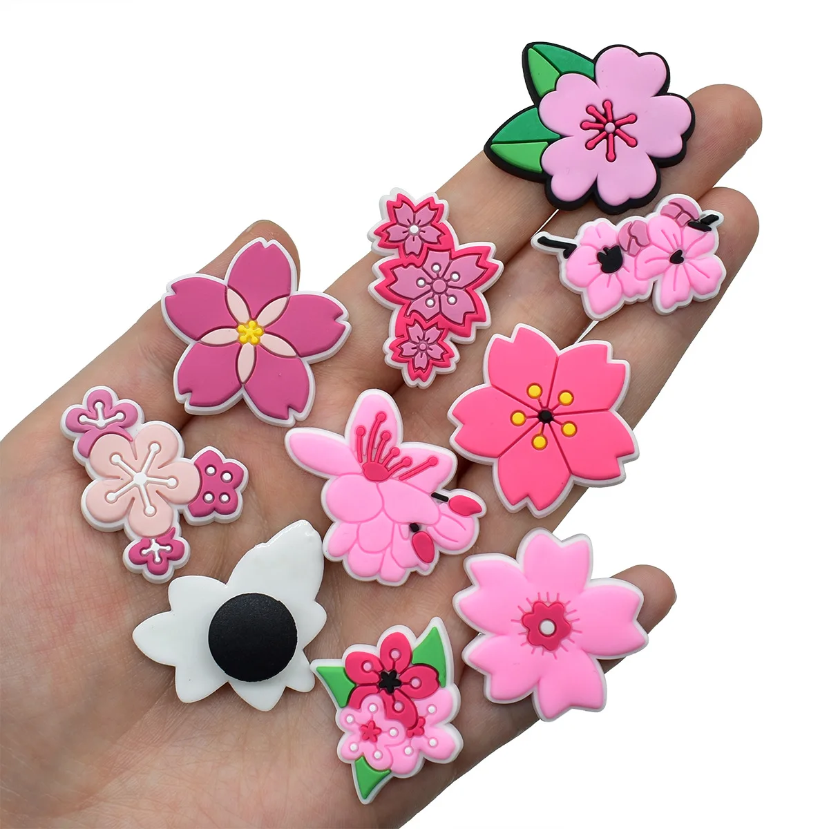 Cute Pink Flower Shoe Charms f - огляд і ціна Women'S Accessories Crocs