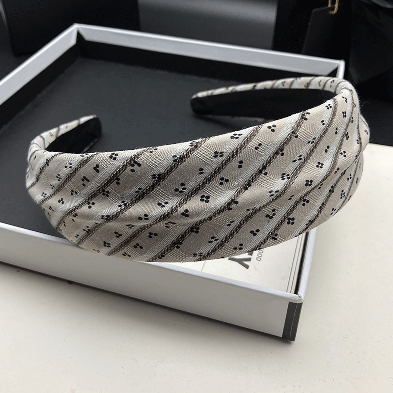 Dot Headband Women's High Top  - огляд і ціна Women'S Accessories New Look